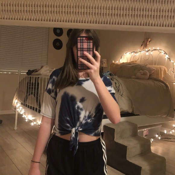 tie dye crop top - Picture 2 of 2